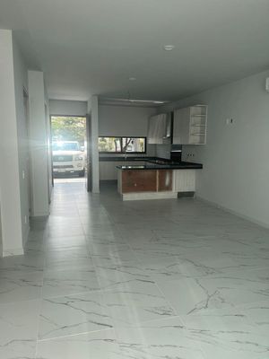 ¡OPORTUNIDAD Hermosa casa en Venta en La Cima!!