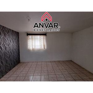 CASA EN AV. AGUILAS Y CALLE 70 (COLONIA PRI)