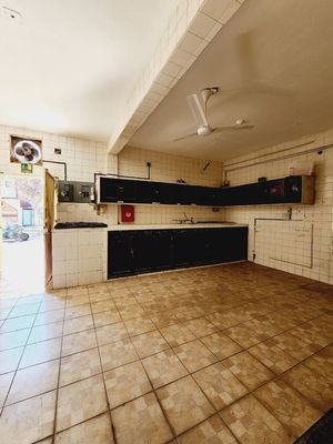 BODEGA en VENTA muy centrico en avenida PRINCIPAL Veracruz