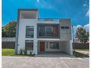 Casa en Venta en San Bernardino Tlaxcalancingo San Andrés Cholula