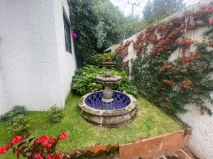 HERMOSO DEPARTAMENTO SERVICIOS INCLUIDOS JARDIN DE 150 METROS