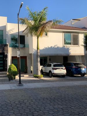 CASA EN VENTA LOMAS DE ANGELOPOLIS , PUEBLA ¡AMPLITUD Y LUMINOSIDAD!