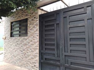 Casa en Venta en Hacienda Santa Fe, Tlajomulco de Zuñiga