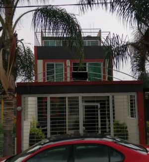 Casa en venta en Avenida Jalisco 345, Paseo de Las Aves, Tlajomulco de  Zúñiga, Jalisco.