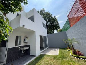 ¡¡¡VENDO CASA CON ALBERCA EN YAUTEPEC MORELOS!!!