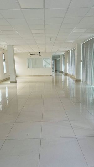 ¡¡¡RENTO OFICINAS EXCELENTE UBICACION MANANTIALES, CUAUTLA MORELOS!!!