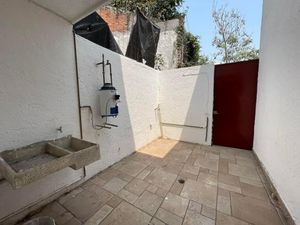 ¡¡¡VENDO CASA EN AV. PALMIRA CUERNAVACA MORELOS!!!