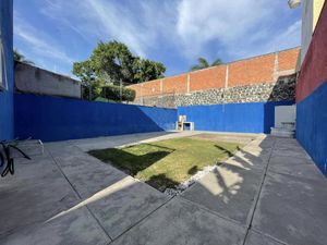 ¡¡¡VENDO CASA EN LOMAS DE CORTÉS PARA ESCUELA, OFICINAS CUERNAVACA MORELOS!!!