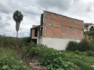 Terreno Con Uso de Suelo Comercial y de Servicios