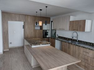 Excelente casa remodelada para vivir o invertir