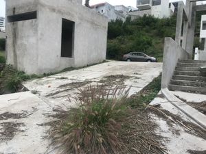 Terreno Con Uso de Suelo Comercial y de Servicios