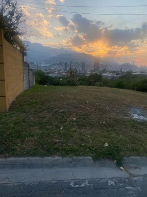 Terreno en venta en Contry la Silla en Guadalupe Nuevo León