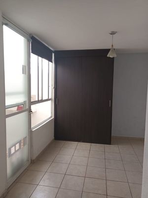 Casa en condominio en venta, Fraccionamiento puerta navarra, Querétaro, Qro.