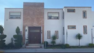 Casa en renta, Real de Juriquilla, Querétaro, Querétaro.