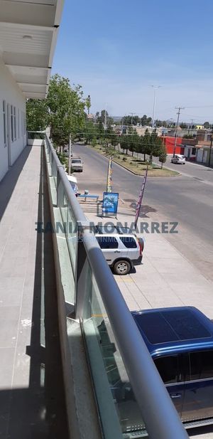 Edificio en venta en avenida principal