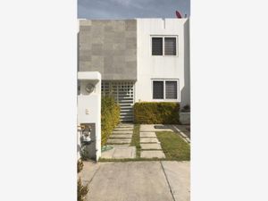 Casa en venta en Blvd Ibarrilla 100, Tres Cantos, León, Guanajuato, 37217.