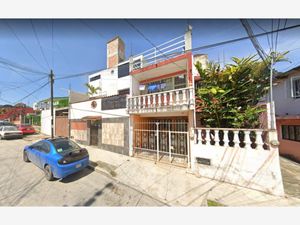Casas en venta en Sebastian Lerdo de Tejada, 91180 Xalapa-Enríquez, Ver.,  México