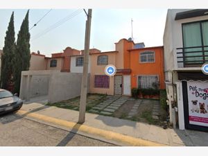 Casa en venta en CIRCUITO LAGOS DEL CORTIJO 17, Cofradía II, Cuautitlán  Izcalli, México, 54768.