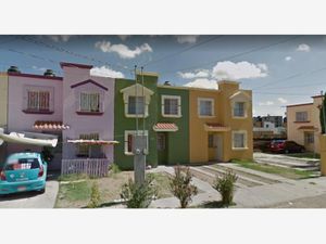 Casa en venta en Calle Alcor, Villas del Guadiana IV, Durango, Durango,  Dgo., 34224.