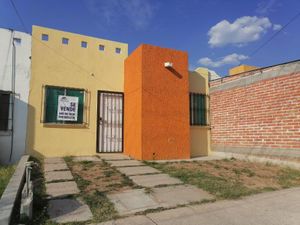 Casa en venta en CULTURA TARAHUMARA 283, Mirador de las Culturas,  Aguascalientes, Aguascalientes, 20174.