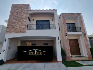 Casa en Venta en Lomas de la Rioja Alvarado