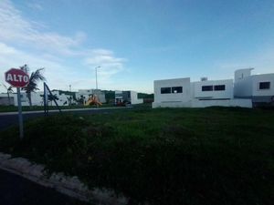 Terreno en Venta en Lomas de la Rioja Alvarado