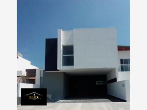 Casa en Venta en Lomas de la Rioja Alvarado