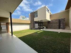 Casa en Venta en Lomas del Sol Alvarado