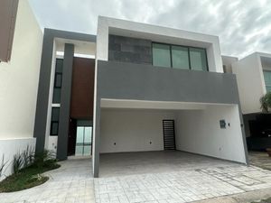 Casa en Venta en Lomas del Sol Alvarado