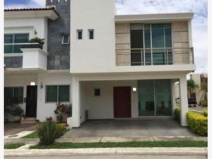 Casa en venta en AV DE LAS FLORES 1364, Real de Valdepeñas, Zapopan,  Jalisco, 45133.