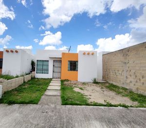 Casa en renta en Fraccionamiento Los Héroes al Norte de Mérida Yucatán