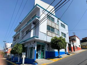 Locales con oficinas y bodega en Venta, Galeana, Tlalnepantla