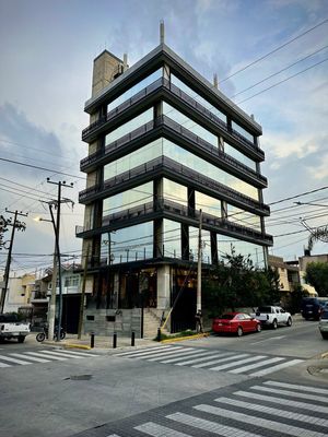 Renta de Edificio en Av. Normalistas Oficinas/Consultorios