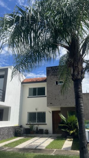 CASA EN VENTA EN VIVEROS DEL VALLE, ZAPOPAN