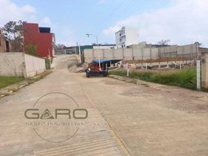 Terreno en Venta en Lomas de la Hacienda Emiliano Zapata