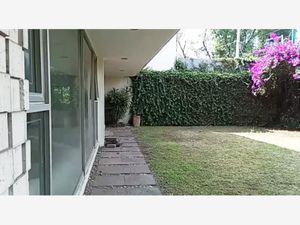 Casa en venta en Cantil del Pedregal, Coyoacán, Ciudad de México, 04730.