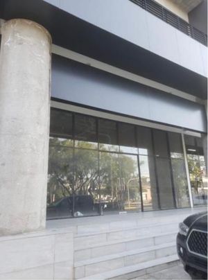 Local  comercial  en venta2 PB, Jardines del Bosque