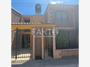 Casa en venta en Sin Nombre, Pachuca de Soto, Hgo., México. Colegio Nuevo  Hidalgo, Fraccionamientos del Sur, Farmacias Guadalajara Suc. Plaza  Independencia