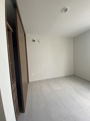 Casa en VENTA en VALLE IMPERIAL