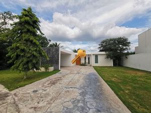 CASA EN RENTA EN EL NORTE DE MERIDA