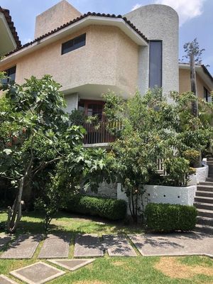 RENTA DE CASA EN PASEOS DEL BOSQUE