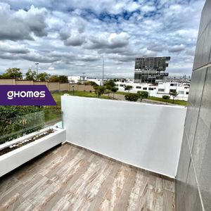 Hermosa Casa en Venta en Lomas de Angelópolis, Cerca de Barrio Cascatta