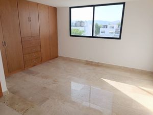 Exclusiva residencia en Cluster Nayarit, Lomas de Angelópolis, Puebla