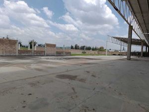 SE VENDE NAVE INDUSTRIAL CARIÑAN