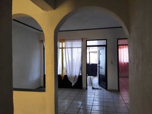 SE VENDE CASA EN “PENSADORES MEXICANOS”