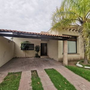 Casa en renta en Residencial San Nicolás, Aguascalientes, Aguascalientes,  20800.