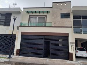 SE VENDE CASA EN ARAUCARIA