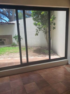 VENTA DE CASA EN COTO SAN NICOLAS