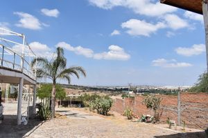 SE VENDE QUINTA EN NORIAS DE OJO CALIENTE