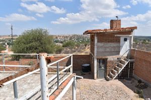 SE VENDE QUINTA EN NORIAS DE OJO CALIENTE